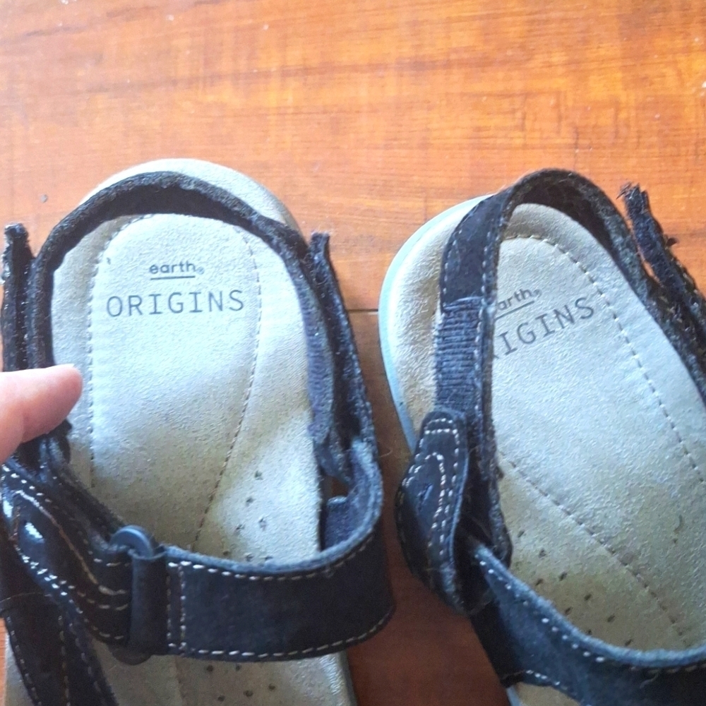 Earth Origins Women’s black suede Leather Flat Heel Sandals Shoes US 9… - Picture 2 of 12